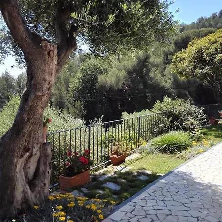 Hébergement de vacances Villino Elda Diano Marina